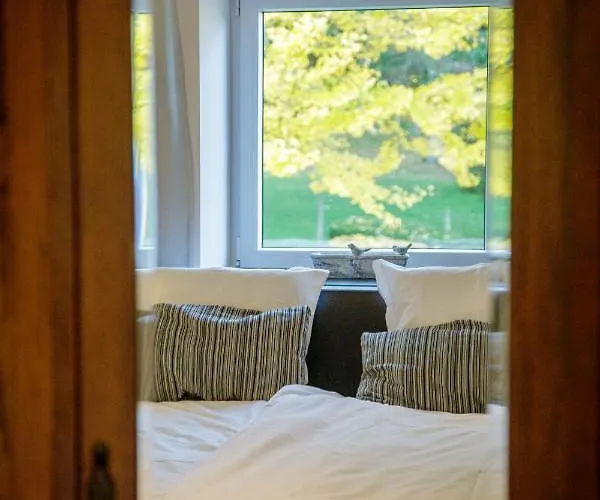 Le Du Bois De Loo 公寓 Attert