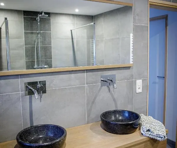 Le Du Bois De Loo 公寓 Attert